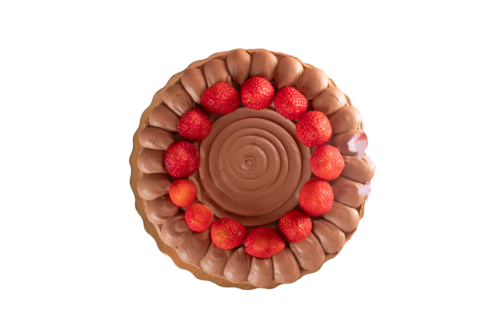Bolo de mousse de chocolate com morangos frescos visto de cima